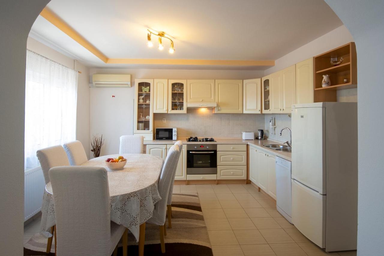 Apartman Mia シベニク エクステリア 写真