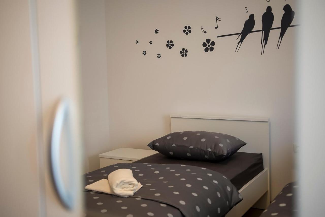 Apartman Mia シベニク エクステリア 写真