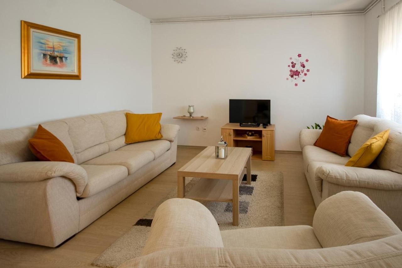 Apartman Mia シベニク エクステリア 写真
