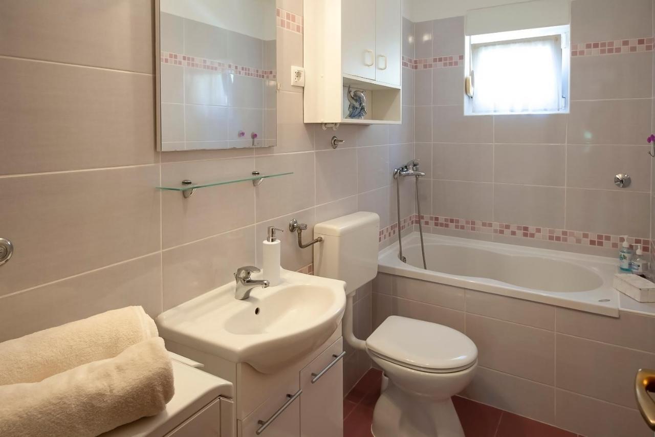 Apartman Mia シベニク エクステリア 写真